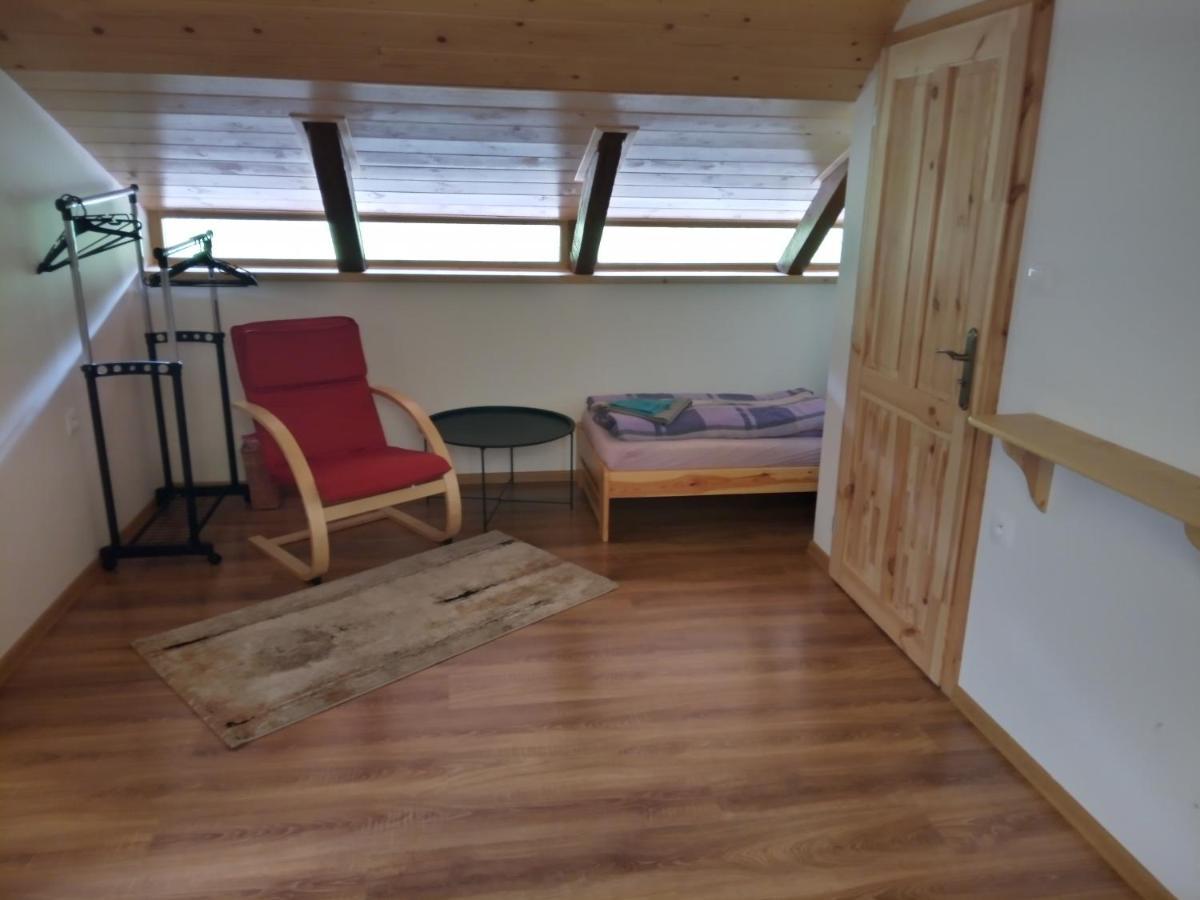Ferienwohnung Zrebcin Mlyncok Slovenska Lupca Exterior foto